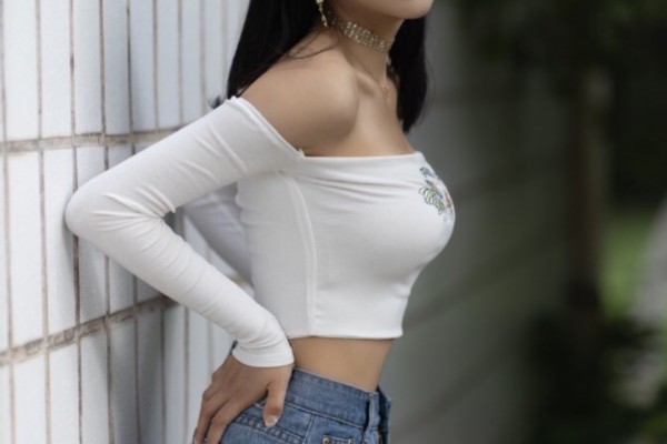 杭州影院式足疗按摩：享受电影与舒适双重体验